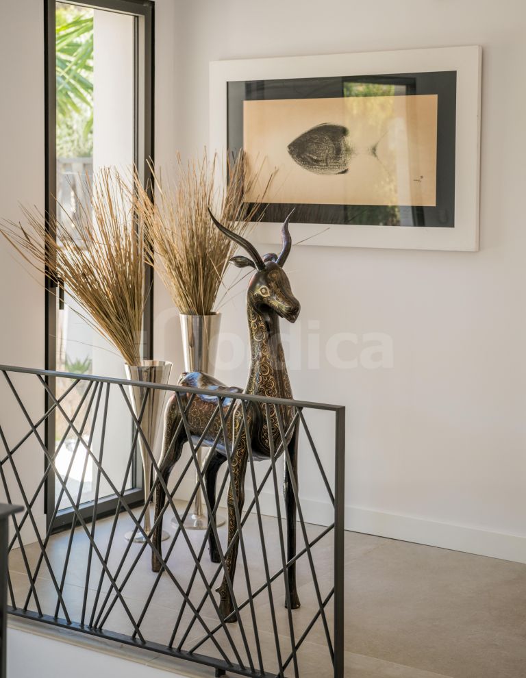 Villa for sale in Nagüeles