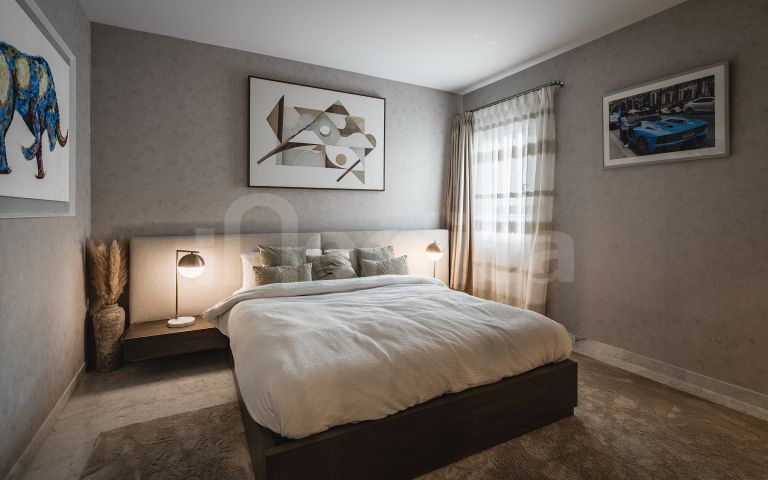 Apartment for sale in Marina Puente Romano