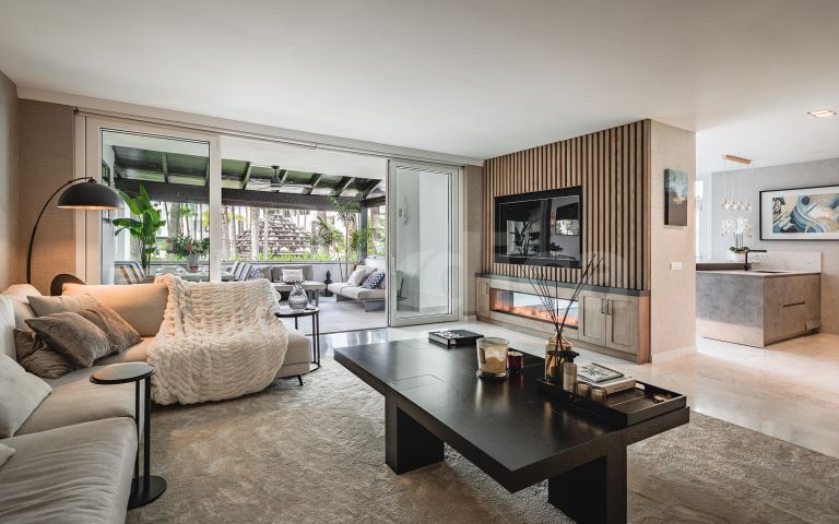 Apartment for sale in Marina Puente Romano