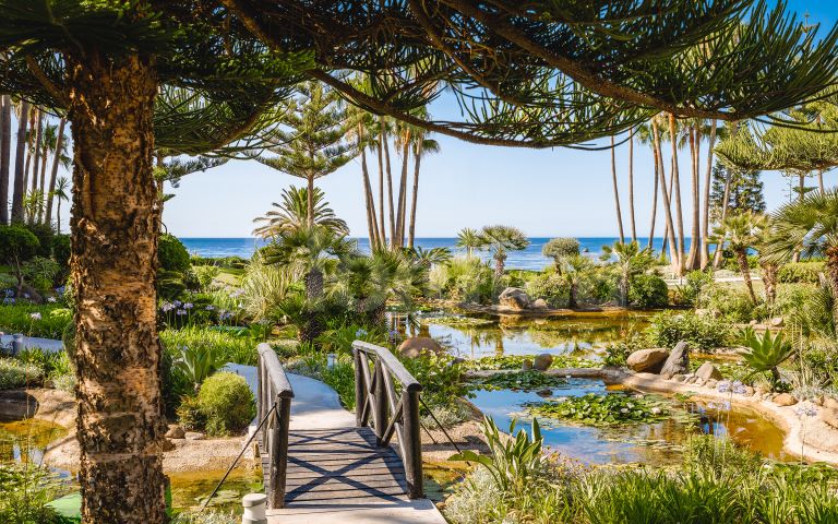 Apartment for sale in Marina Puente Romano