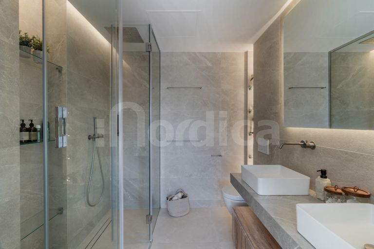 Duplex Penthouse for sale in La Quinta Hills