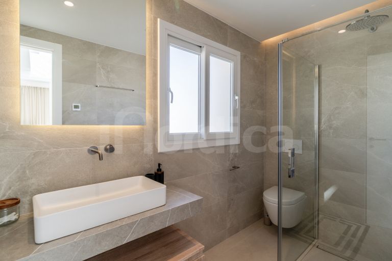 Duplex Penthouse for sale in La Quinta Hills