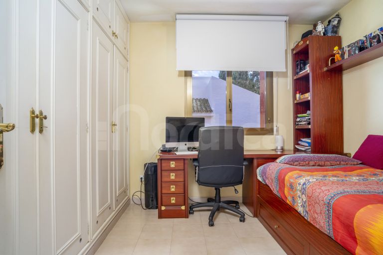 Villa en venta en Nueva Andalucia