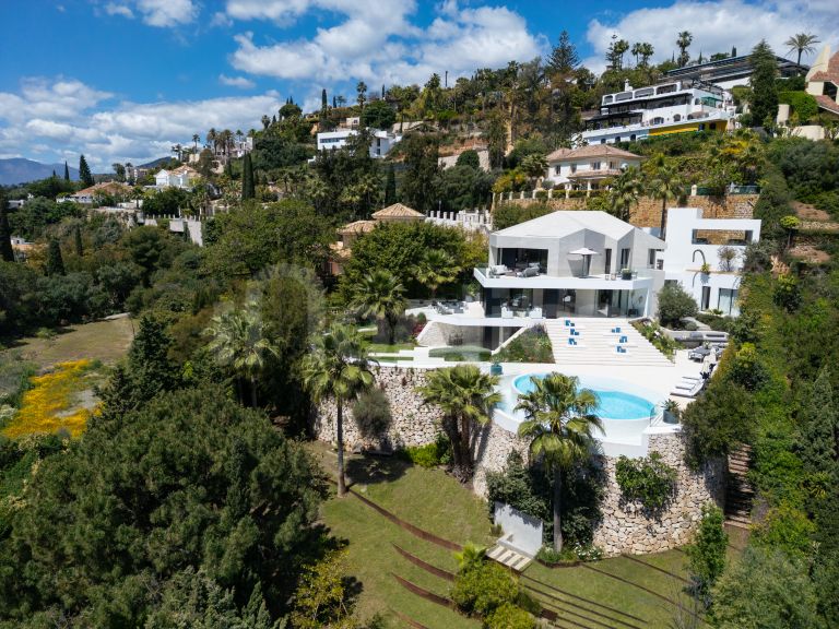 Villa for sale in El Herrojo