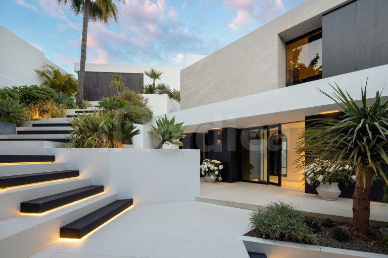 Villa for sale in El Herrojo