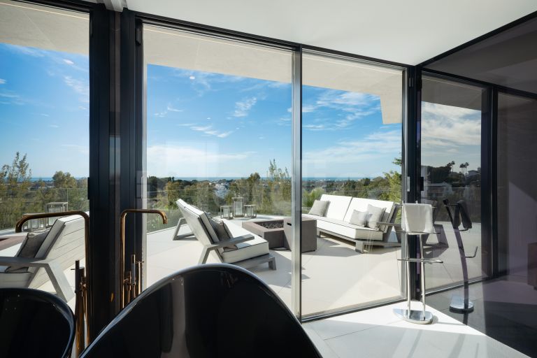 Villa for sale in El Herrojo