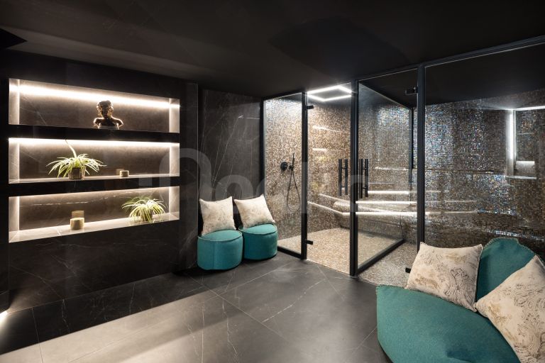 Villa for sale in El Herrojo