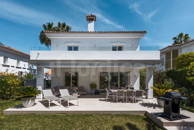 Villa for sale in Monte Biarritz