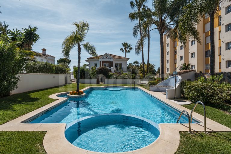 Villa for sale in Monte Biarritz