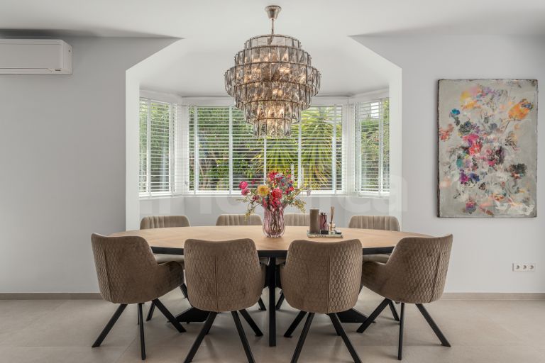 Villa for sale in Monte Biarritz