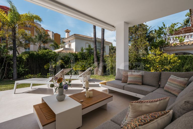 Villa for sale in Monte Biarritz