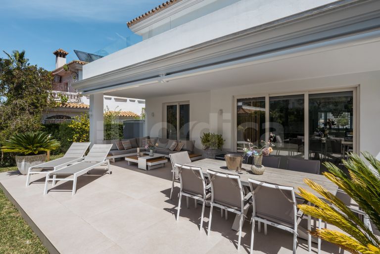 Villa for sale in Monte Biarritz