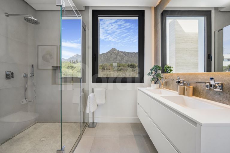 Villa for sale in Villas del Marqués