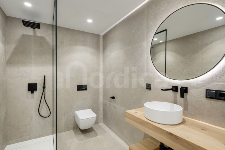 Villa for sale in El Herrojo