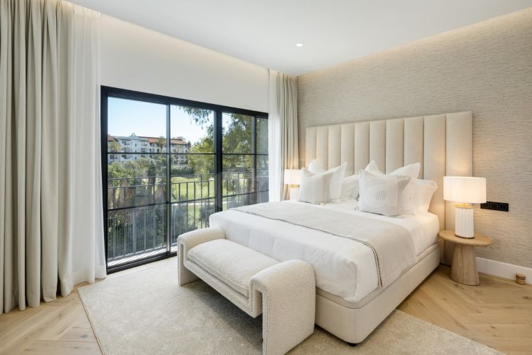 Villa for sale in El Herrojo