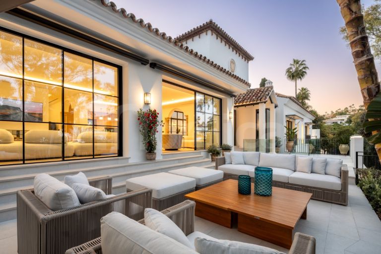 Villa for sale in El Herrojo