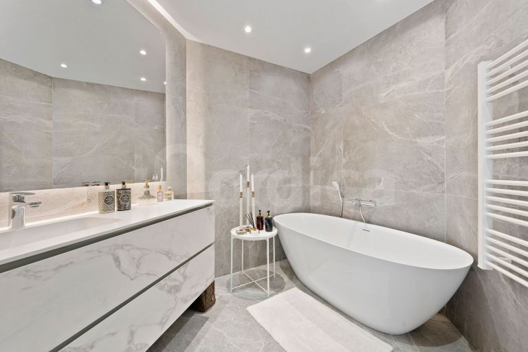 Duplex Penthouse for sale in Alcores del Golf