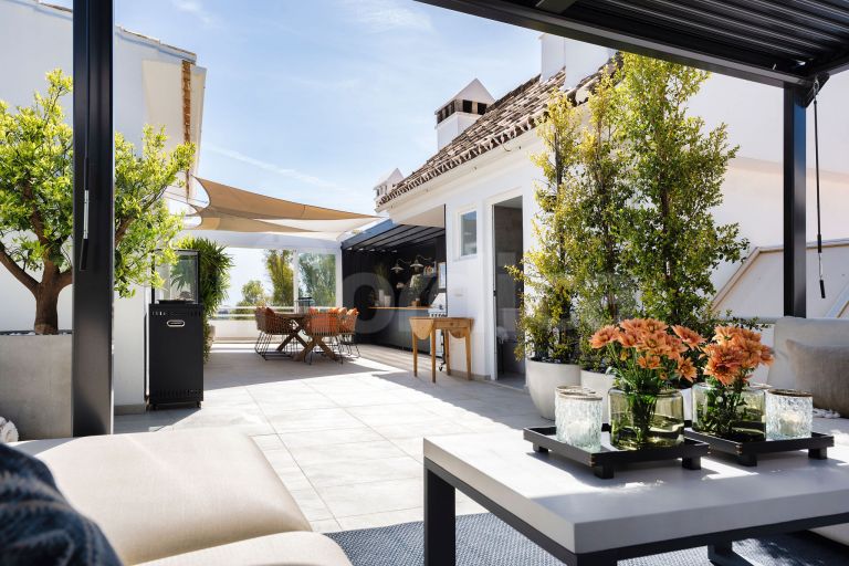 Duplex Penthouse for sale in Alcores del Golf