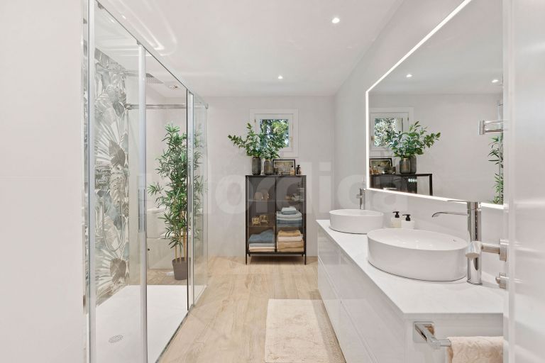 Duplex Penthouse for sale in Alcores del Golf