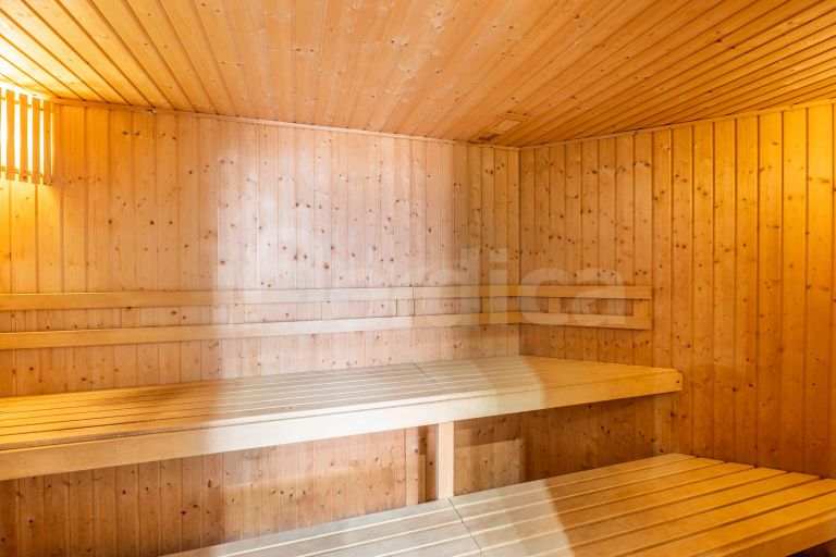 Apartment for sale in La Alzambra