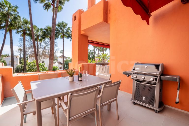 Apartment for sale in La Alzambra