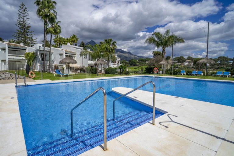 Ground Floor Apartment for sale in Azahara I