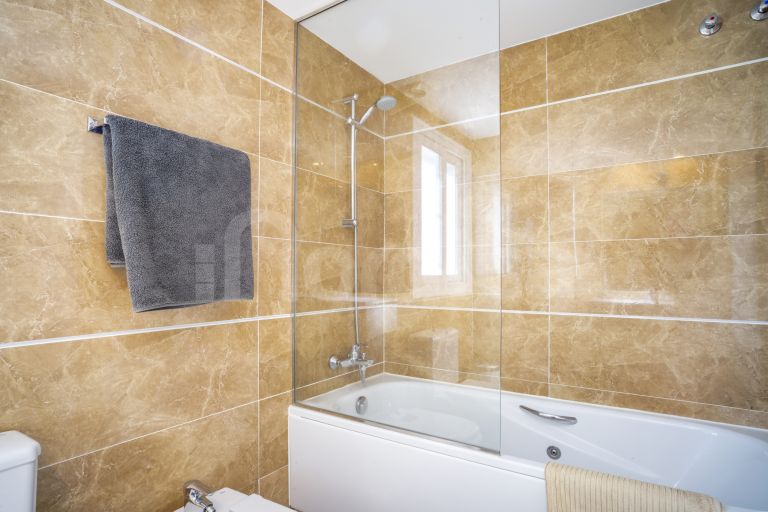 Ground Floor Apartment for sale in Valley Heights