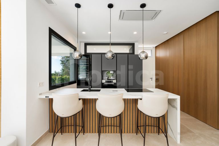 Villa for sale in Sierra Blanca