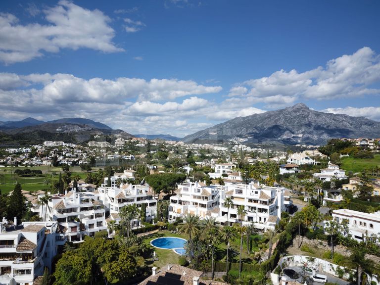 Apartment for sale in Alcores del Golf