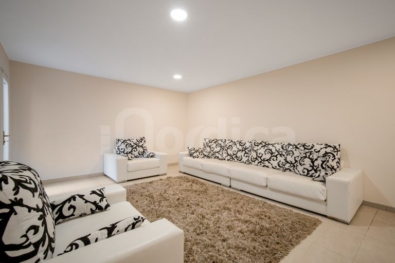 Villa zu verkaufen in Lomas de Magna Marbella