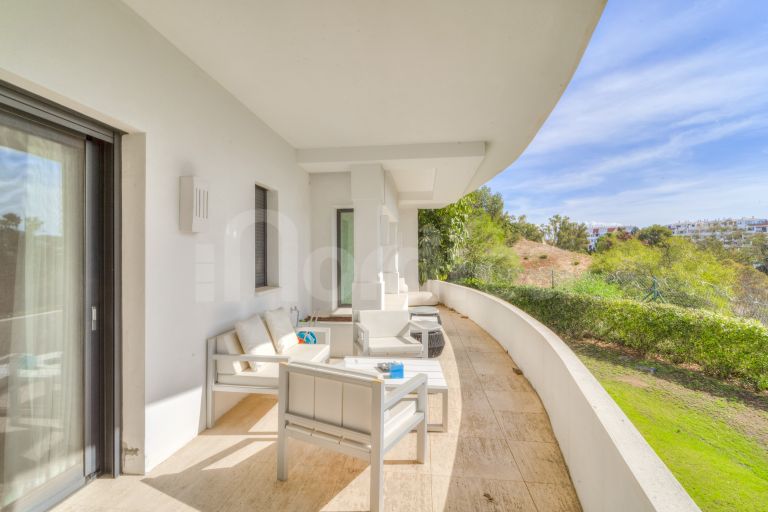 Villa zu verkaufen in Lomas de Magna Marbella