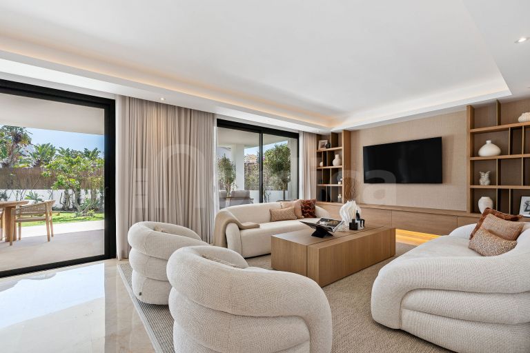 Villa for sale in Atalaya de Rio Verde