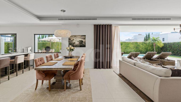 Villa till salu i San Pedro Playa