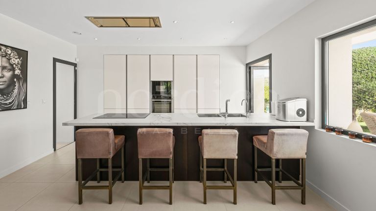 Villa till salu i San Pedro Playa