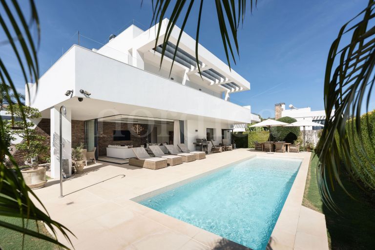 Villa till salu i San Pedro Playa