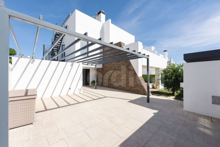 Villa till salu i San Pedro Playa