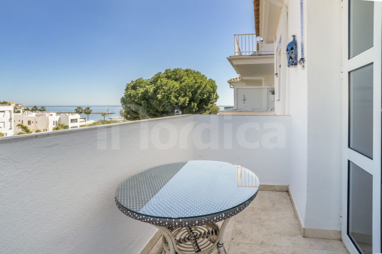 Apartment for sale in Andalucia del Mar