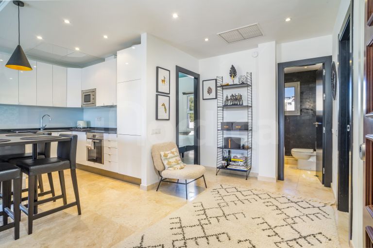 Apartment for sale in Andalucia del Mar