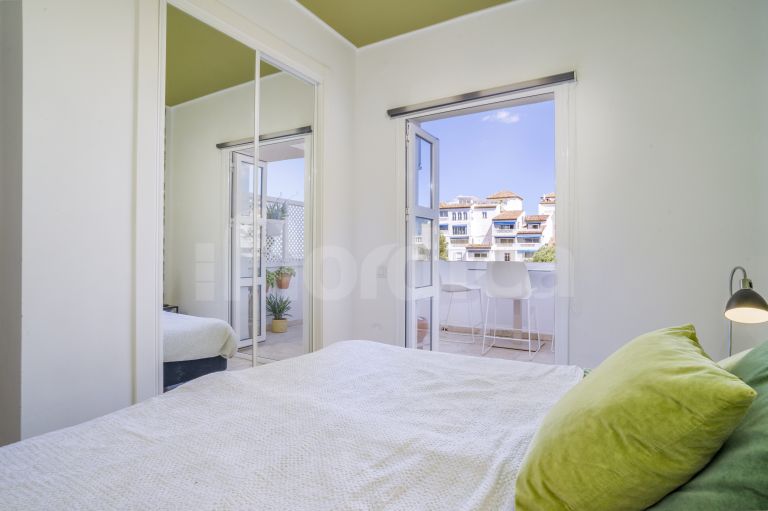 Apartment for sale in Andalucia del Mar