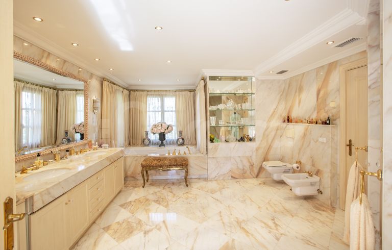 Villa for sale in Lagomar