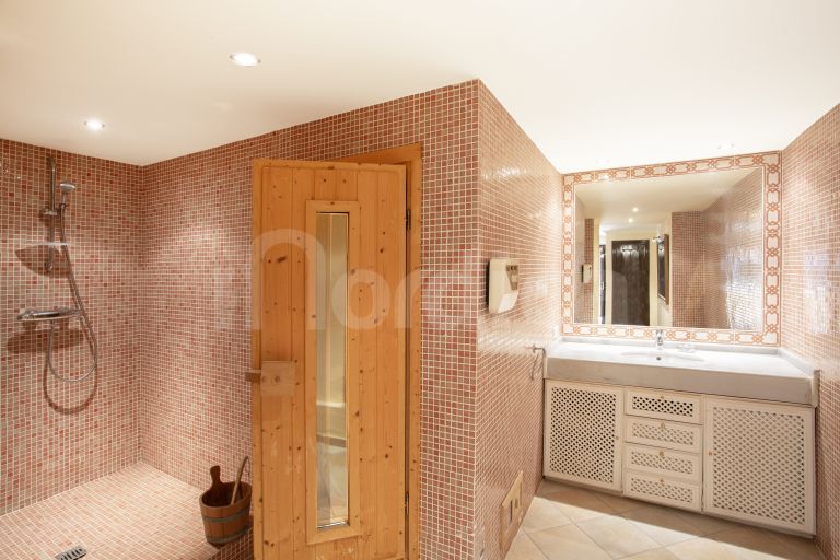 Villa for sale in Lagomar