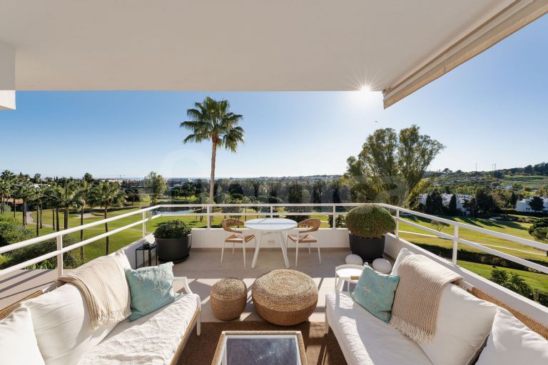 Duplex Penthouse for sale in Alcores del Golf