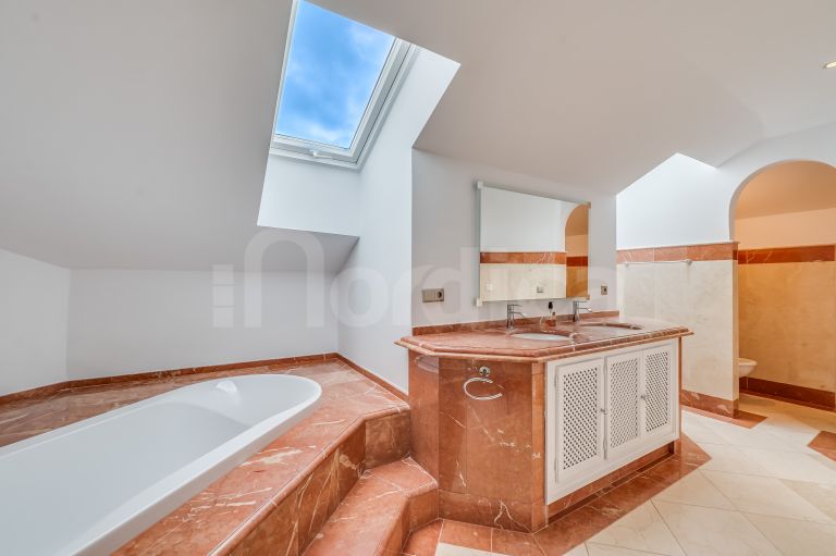 Villa till salu i Las Lomas de Pozuelo