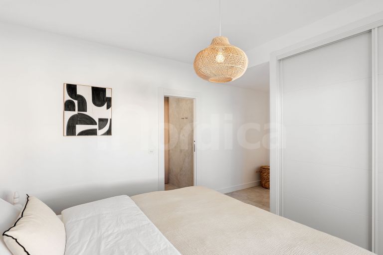 Apartment for sale in Aloha Mirasierra