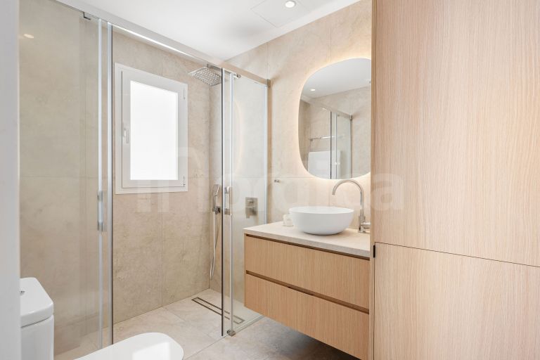 Apartment for sale in Aloha Mirasierra