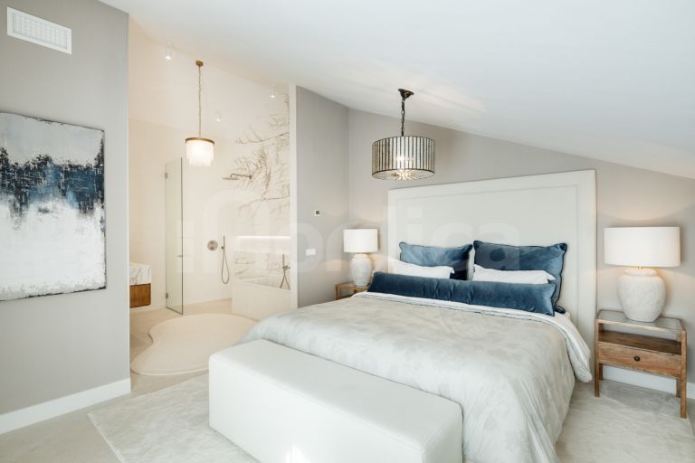 Zweistöckiges Penthouse zu verkaufen in Costa Nagüeles I