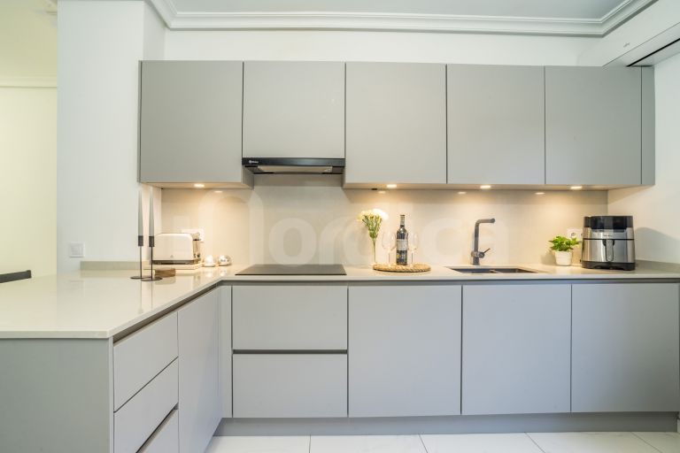 Ground Floor Apartment for sale in La Maestranza