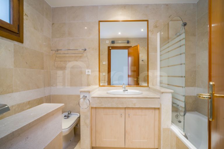 Ground Floor Duplex for sale in Alcores del Golf