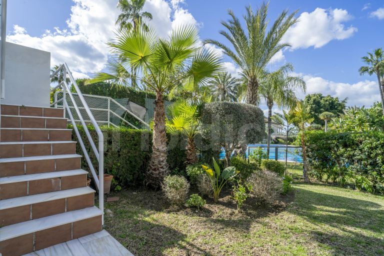 Ground Floor Duplex for sale in Alcores del Golf