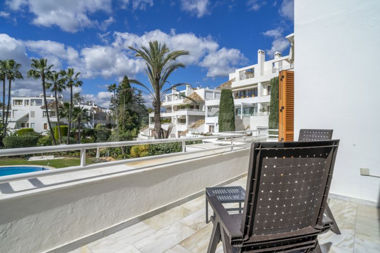 Ground Floor Duplex for sale in Alcores del Golf